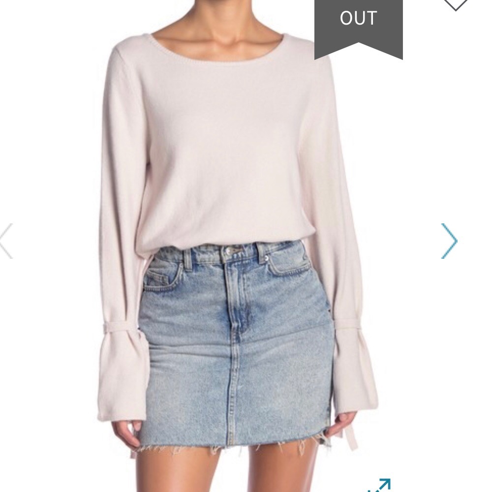 Cupcakes and Cashmere Kirby Bell Sleeve Sweater